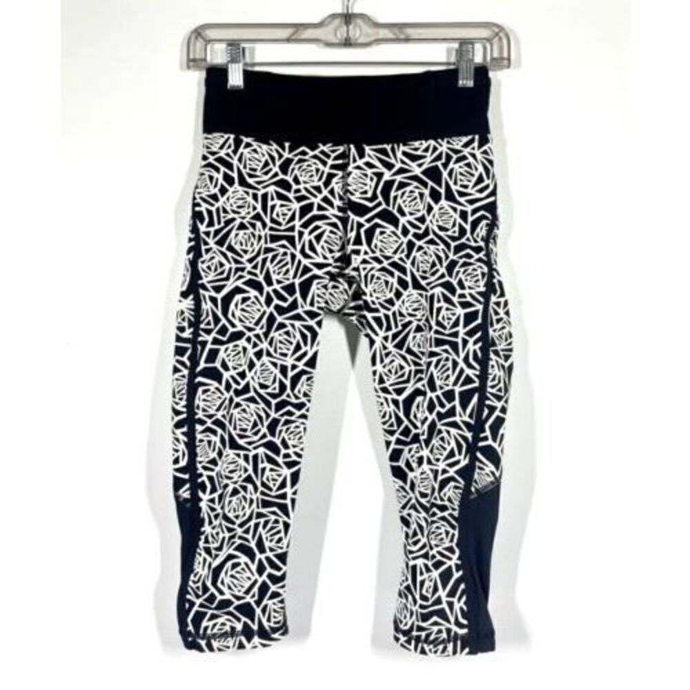 Lululemon Real Quick Crop Pants Full On Luxtreme POSEY Black White Women Size 4